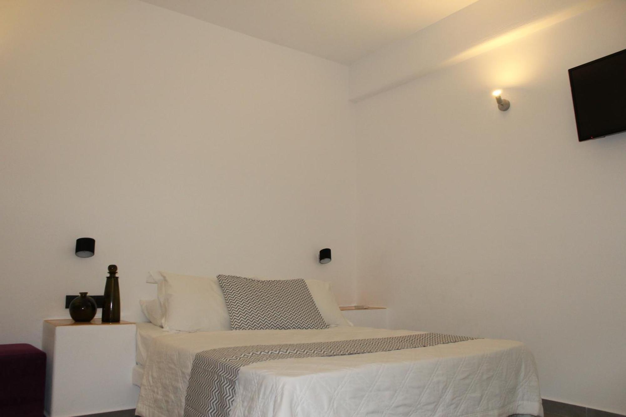 Perissa Centrale Rooms Dış mekan fotoğraf