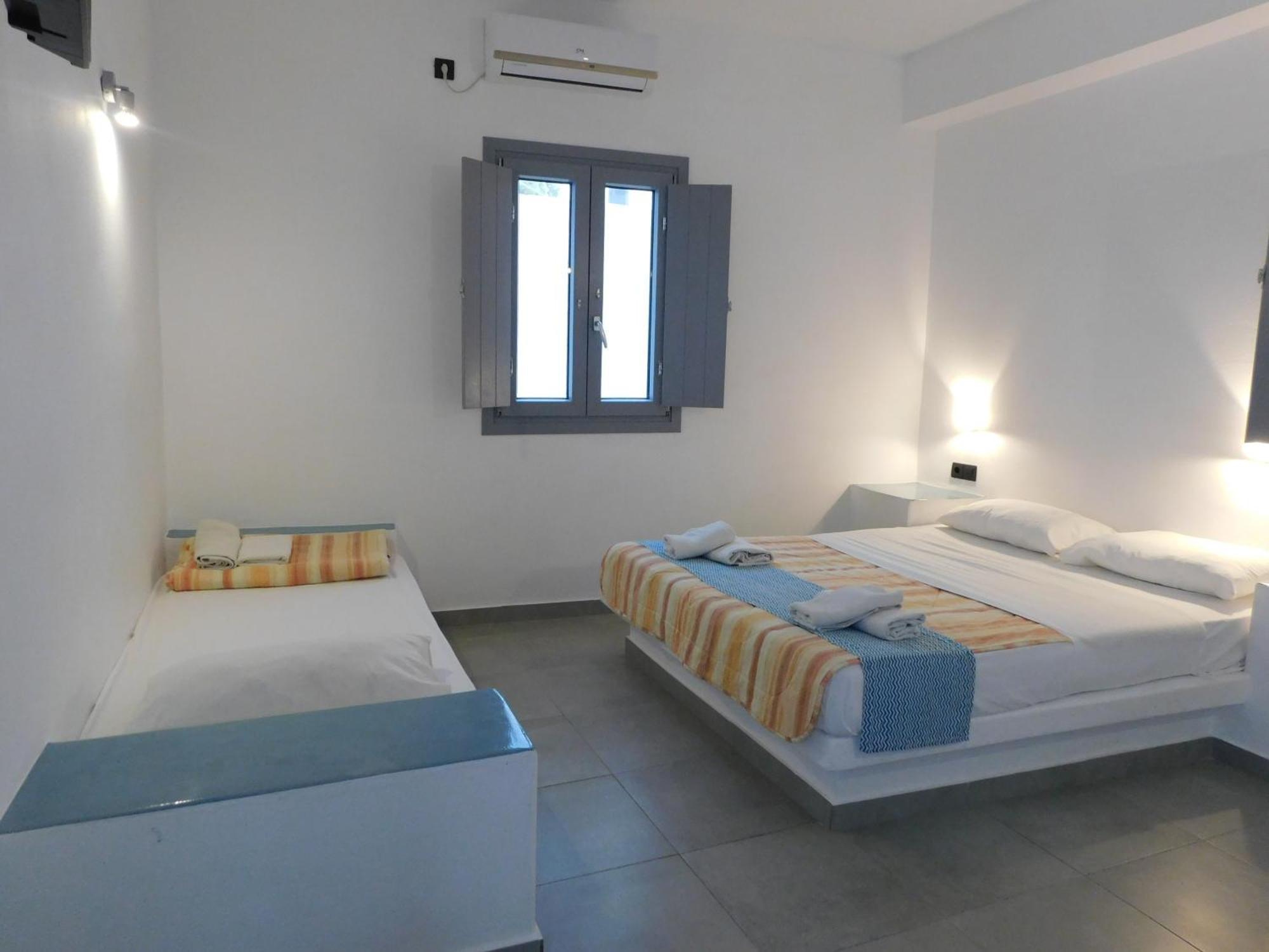 Perissa Centrale Rooms Dış mekan fotoğraf